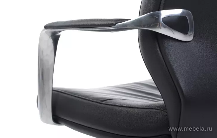 кресло RV-A1815